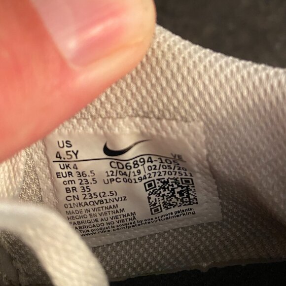 Nike Air Max Excee GS 'White University Red' - Size 4.5Y - Picture 8 of 8